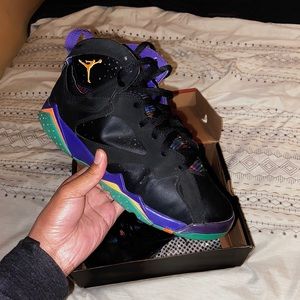 Jordan 7 Lola bunny